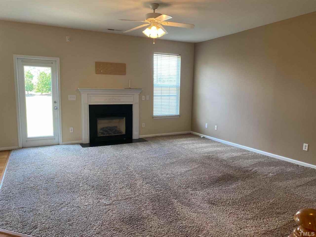 234 Stobhill Ln - Photo 5 of 14