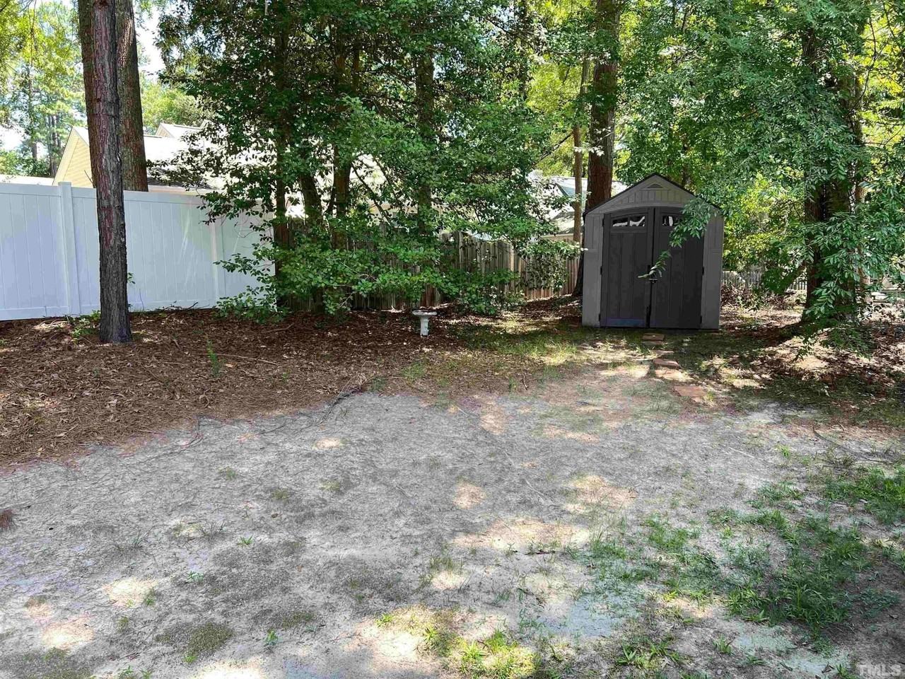 2708 Heathersmith Ct - Photo 7 of 14