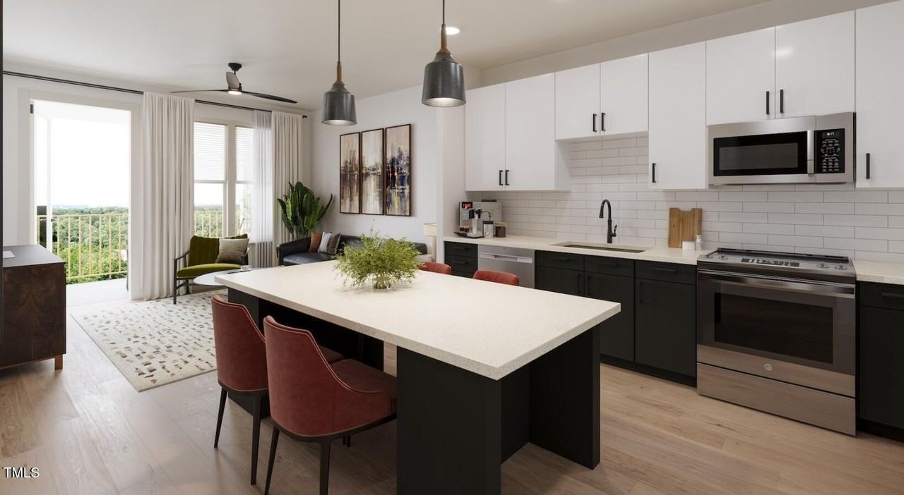 1821 Chatham Flats Dr Unit B2 #B2 - Photo 5 of 12