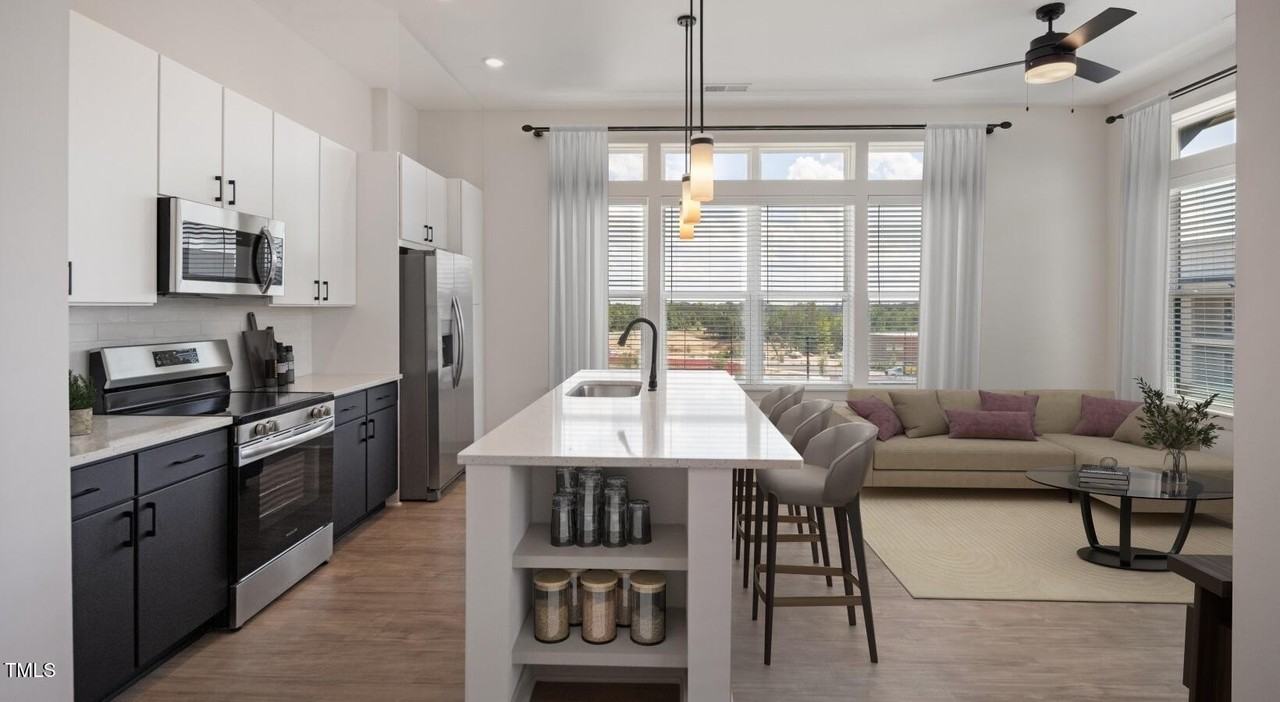 1821 Chatham Flats Dr Unit B2 #B2 - Photo 6 of 12