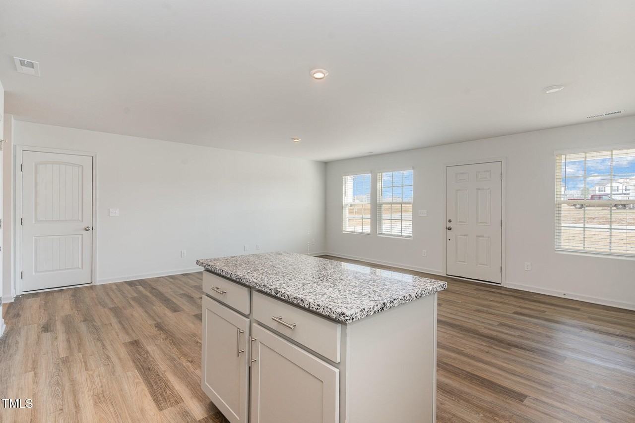 261 Johnson Ridge Way #1 - Photo 4 of 12