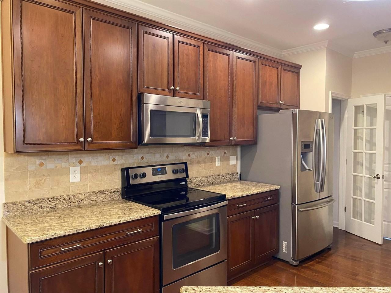 711 Keystone Park Dr Unit 25 #25 - Photo 6 of 24