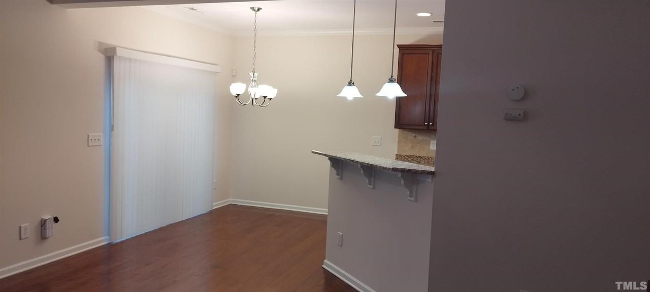 711 Keystone Park Dr Unit 25 #25 - Photo 7 of 24