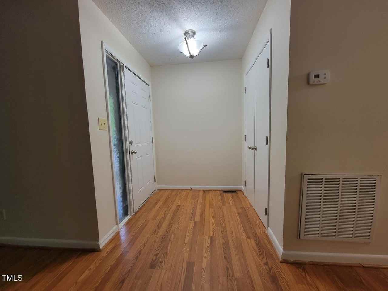 1223 Kilmory Dr - Photo 5 of 41