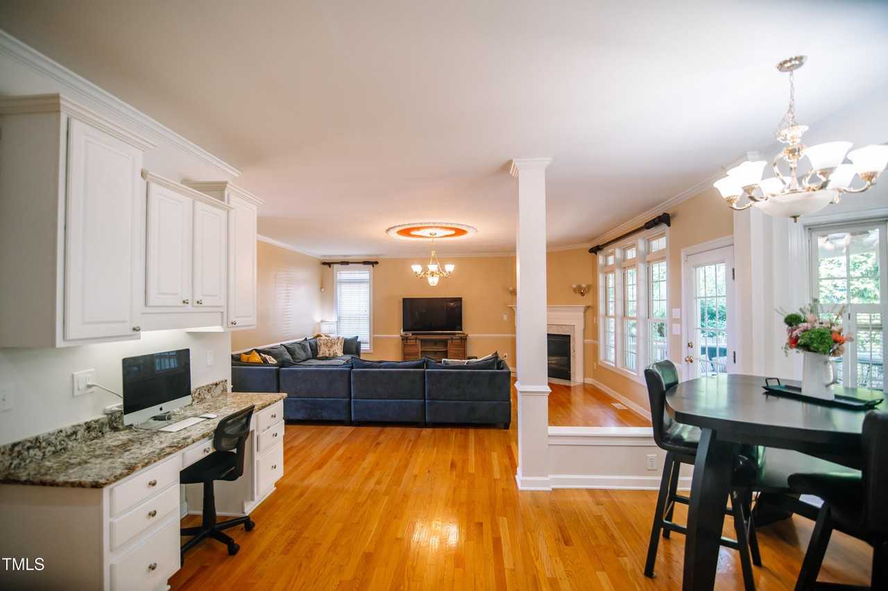 12223 Penrose Trl - Photo 6 of 21