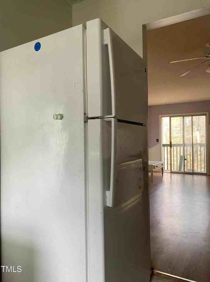 334 Ashley Forest Rd - Photo 6 of 7