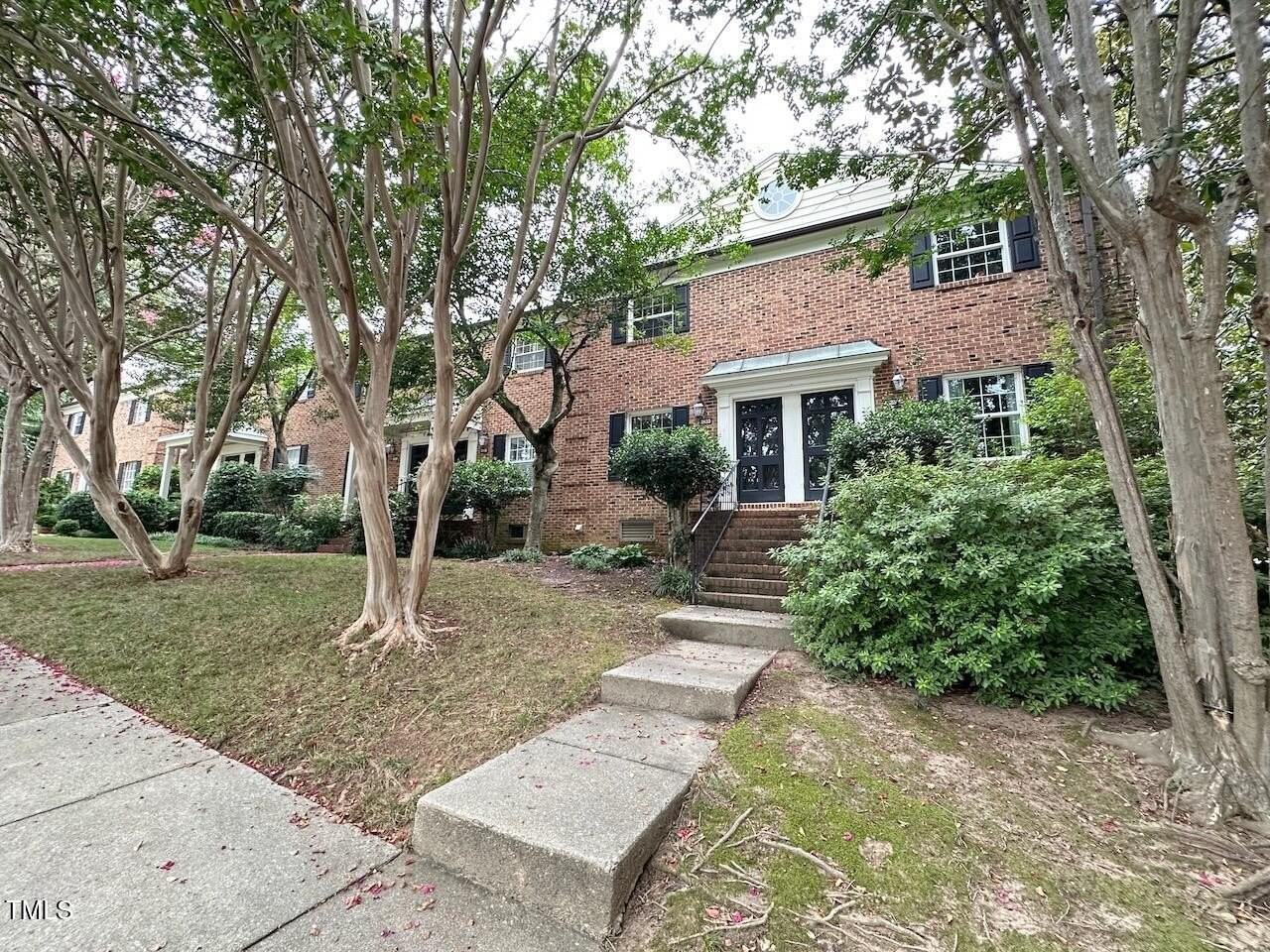 3833 Browning Pl - Photo 3 of 20