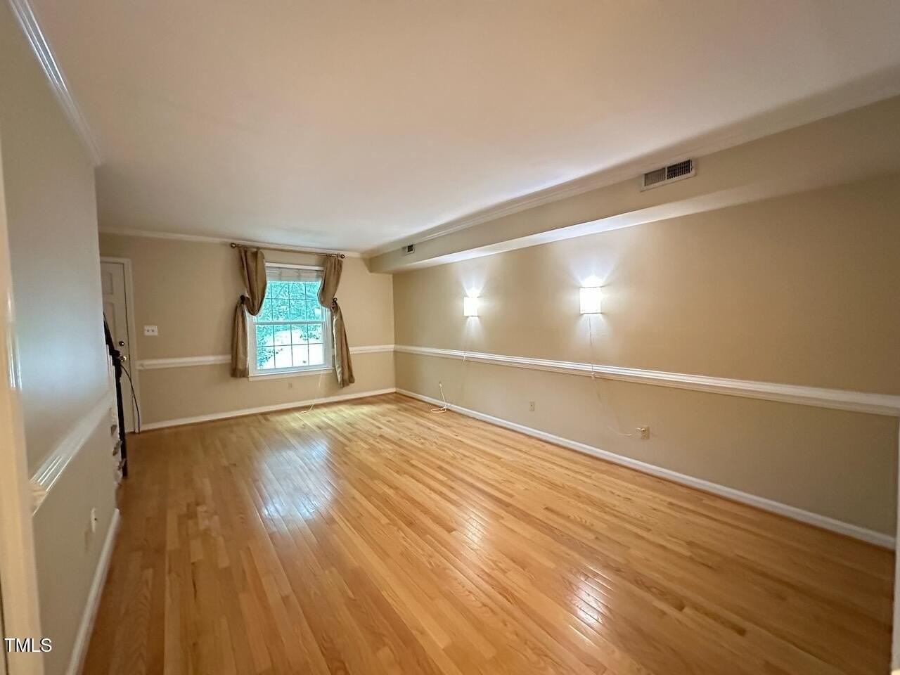 3833 Browning Pl - Photo 4 of 20