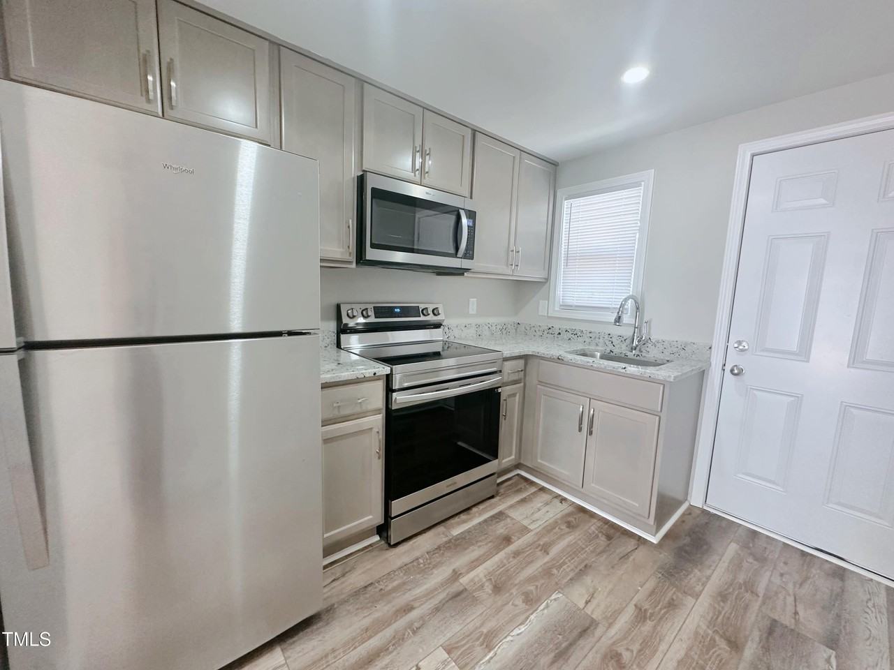 403 Price Ave Apt C #C - Photo 2 of 12