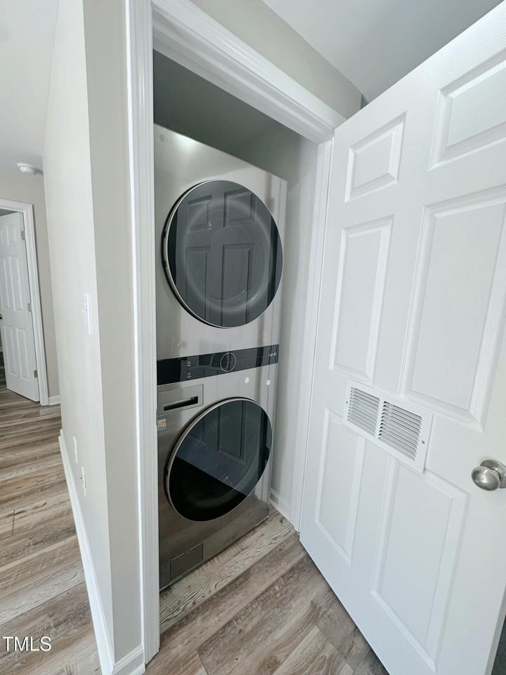 403 Price Ave Apt C #C - Photo 4 of 12