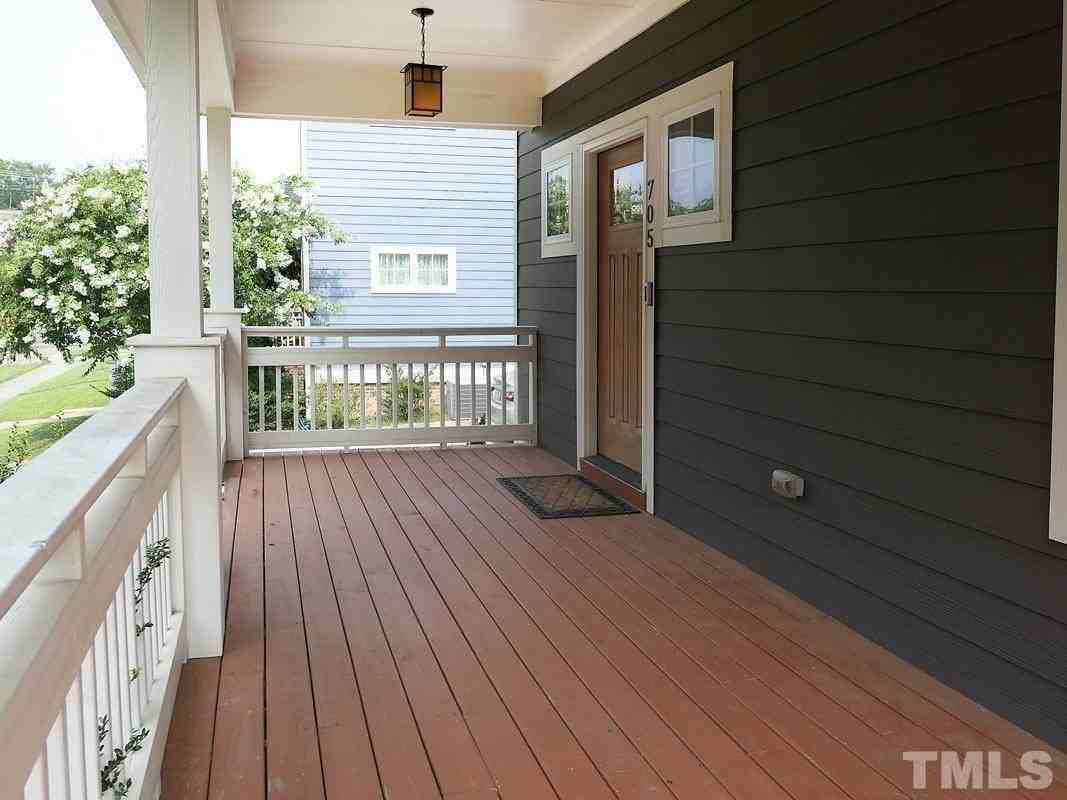 705 Fargo Street - Photo 2 of 27