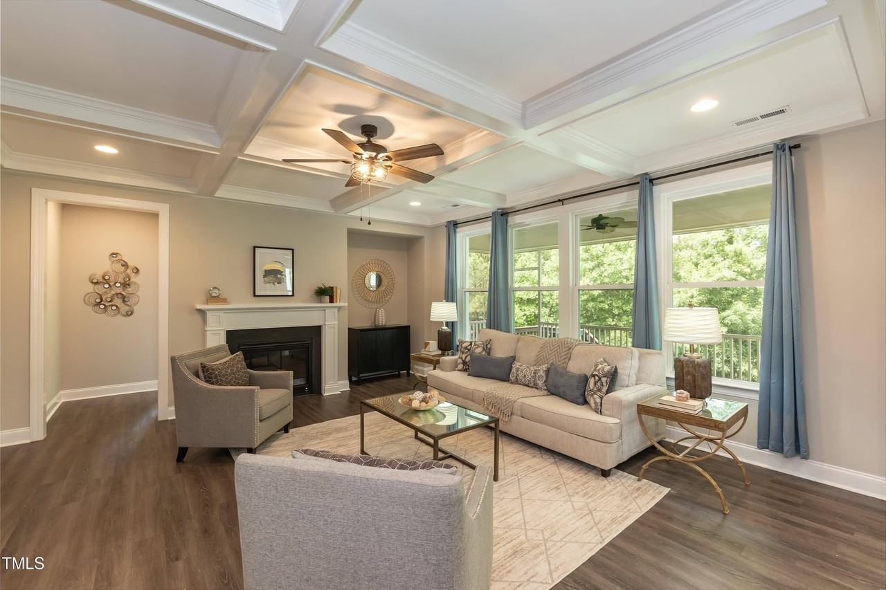 273 Scarlet Tanager Cir - Photo 6 of 35