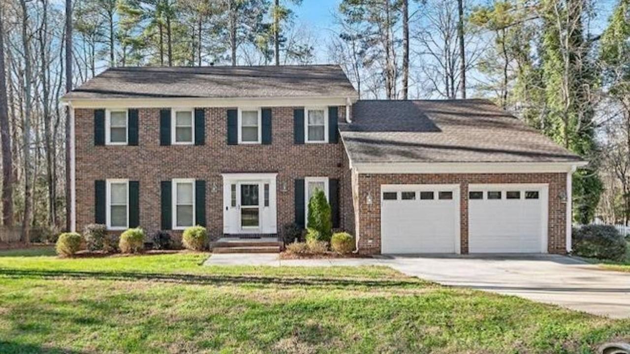 4816 Holly Brook Dr - Photo 2 of 23