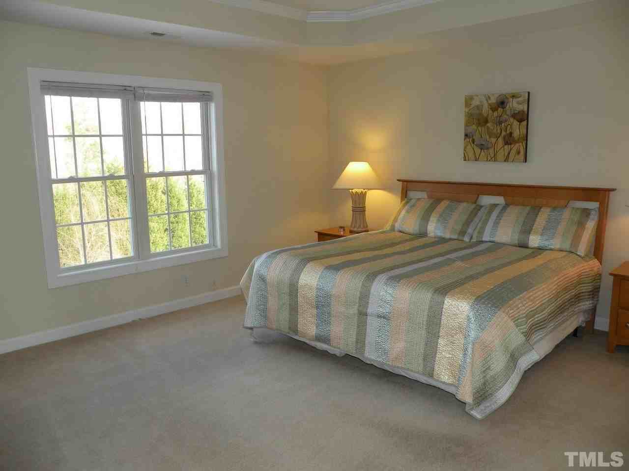 5004 Stockton Way - Photo 4 of 14