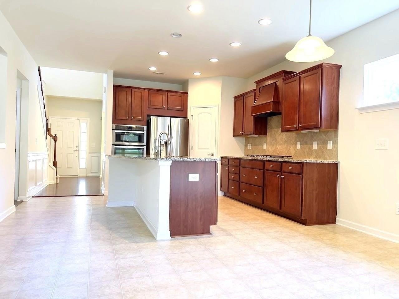 3668 Manifest Place - Photo 4 of 29