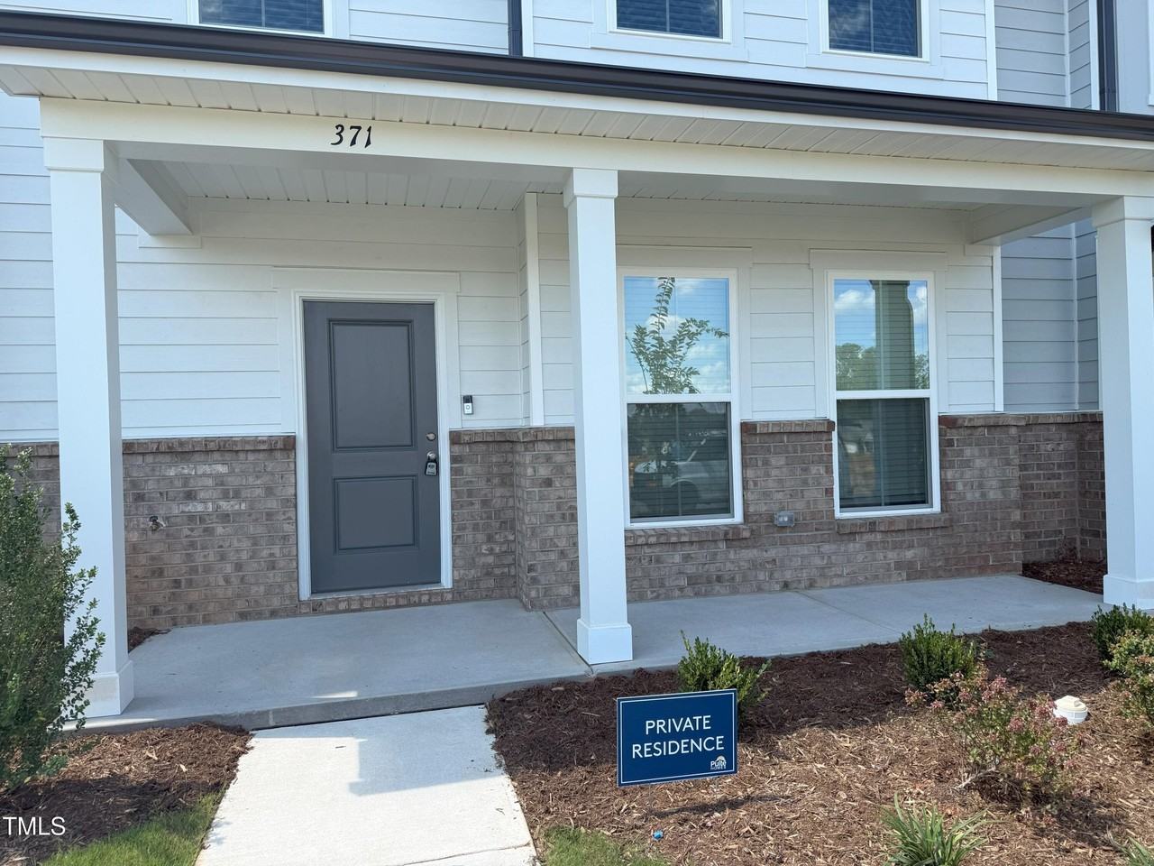 371 Fosterton Cottage Way - Photo 3 of 35