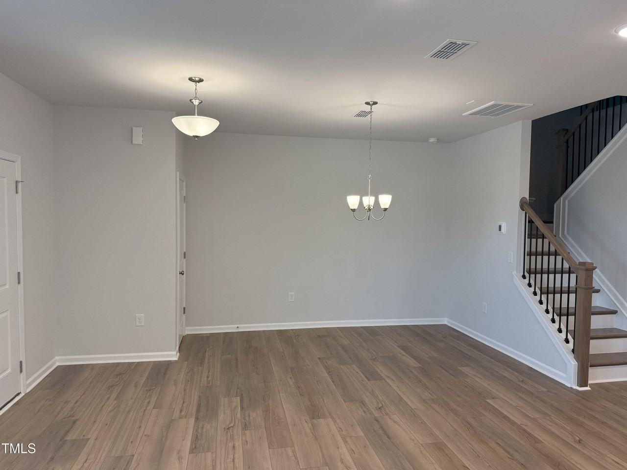 371 Fosterton Cottage Way - Photo 6 of 35