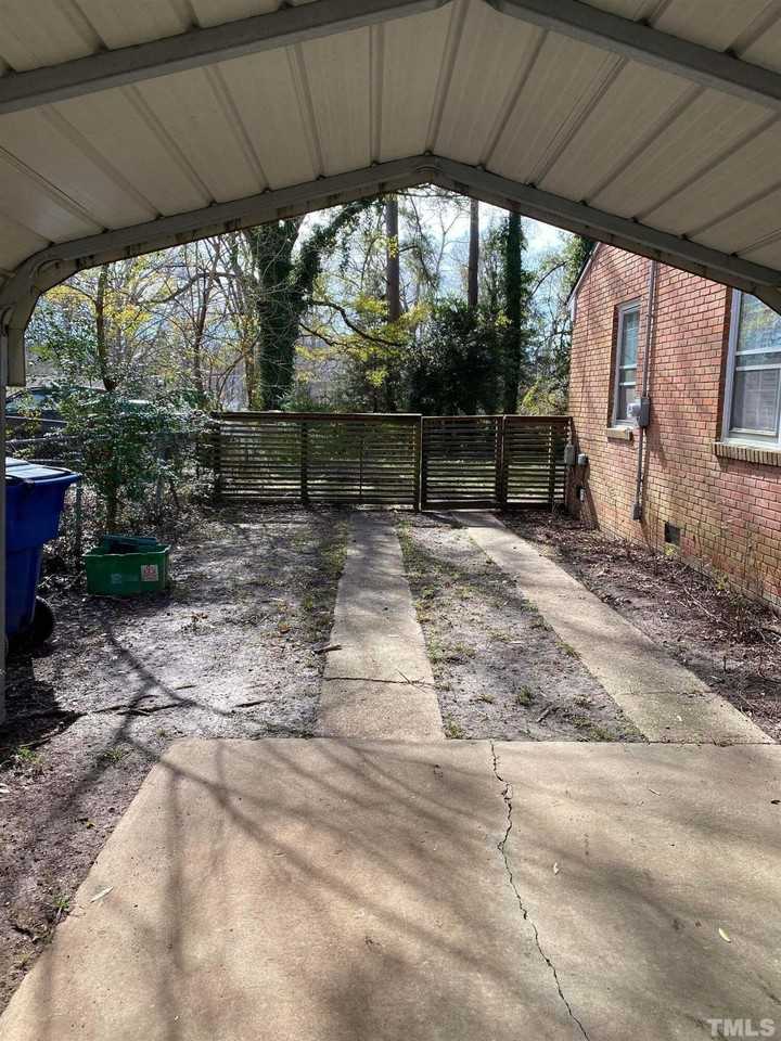 2418 Stevens Rd - Photo 5 of 17