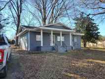 319 Page St - Photo 1 of 1