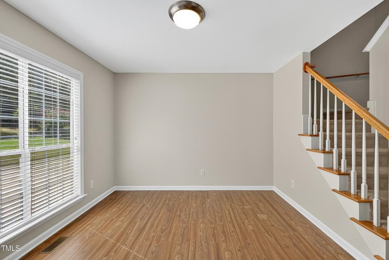 532 Baygall Road - Photo 6 of 15