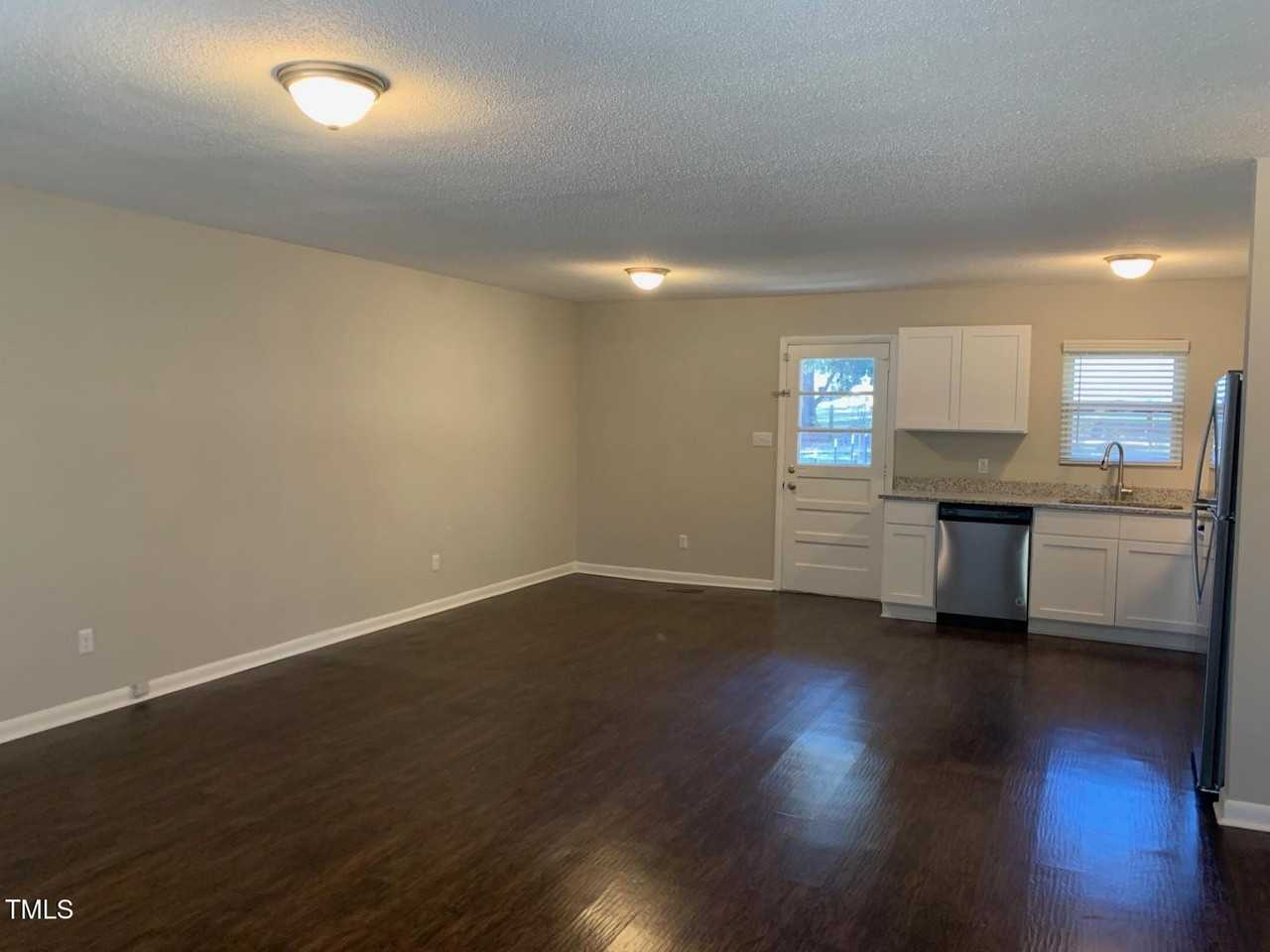 3604 Bowling Dr - Photo 6 of 10