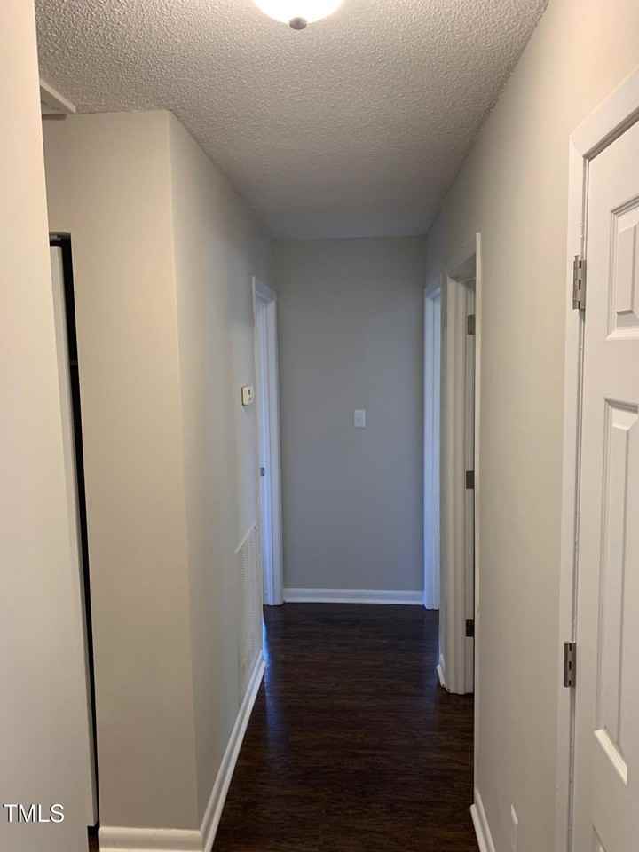 3604 Bowling Dr - Photo 7 of 10