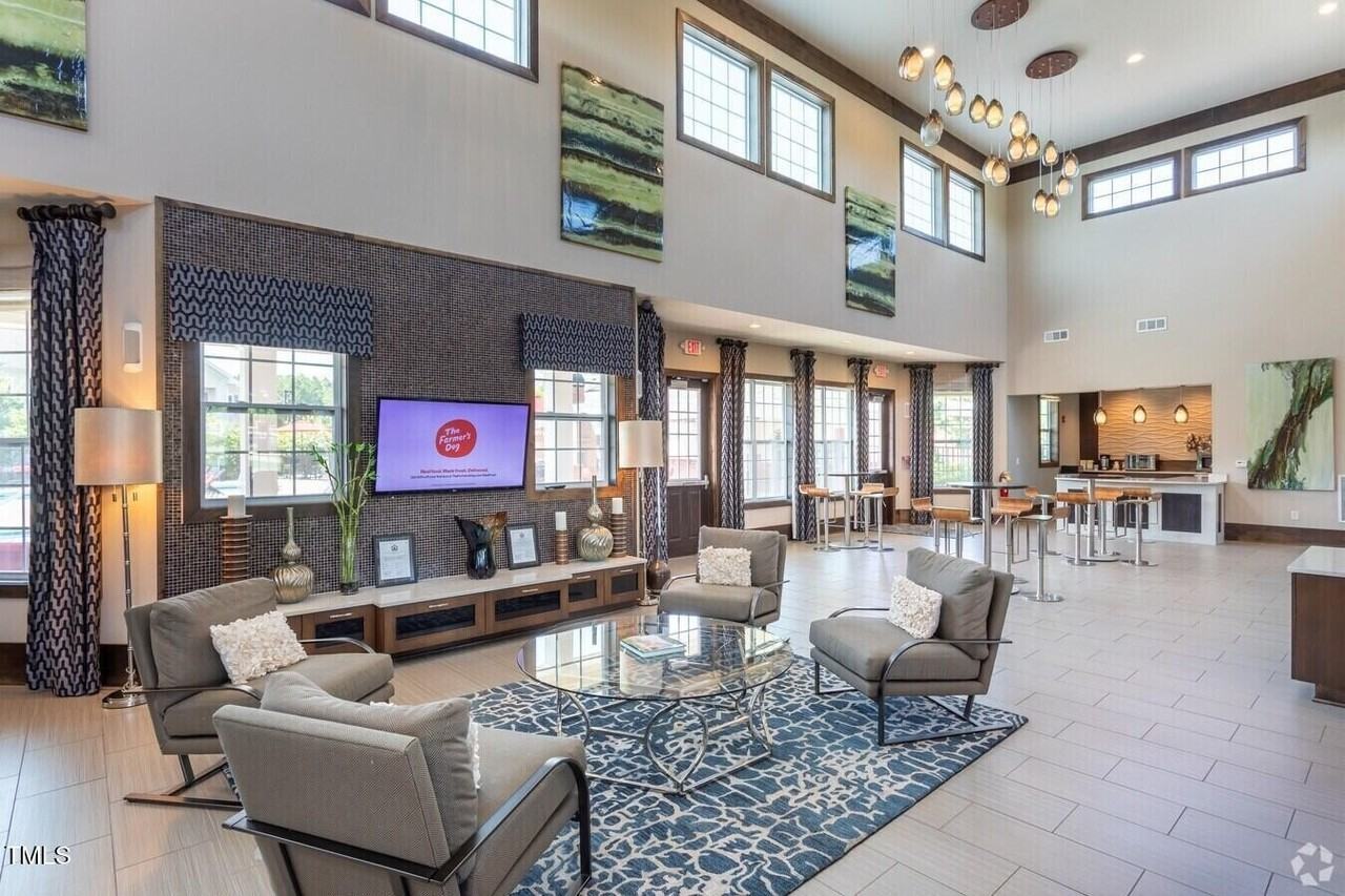 1000 Broadstone Way Unit B1 #B1 - Photo 7 of 42