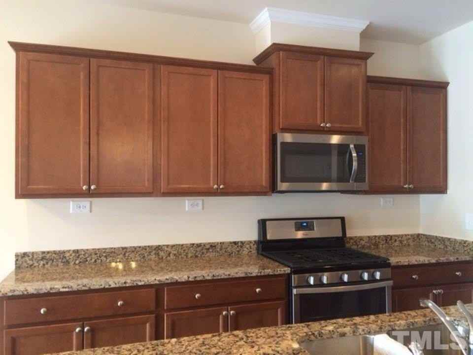 403 Bent Tree Lane - Photo 3 of 13