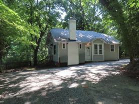 406 Hillsborough St Unit Apt - Photo 1 of 1