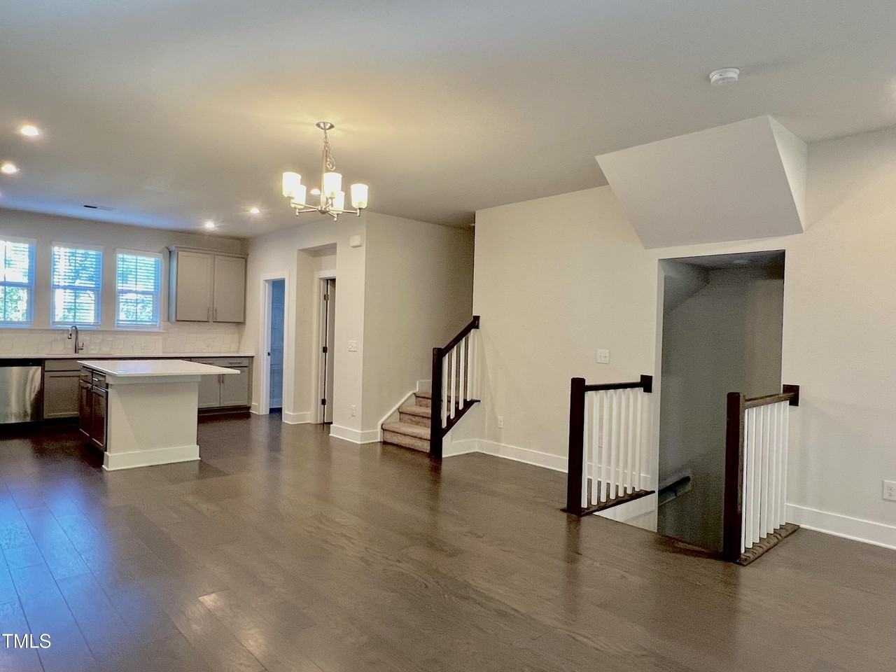 906 Waterside View Drive - Photo 6 of 27