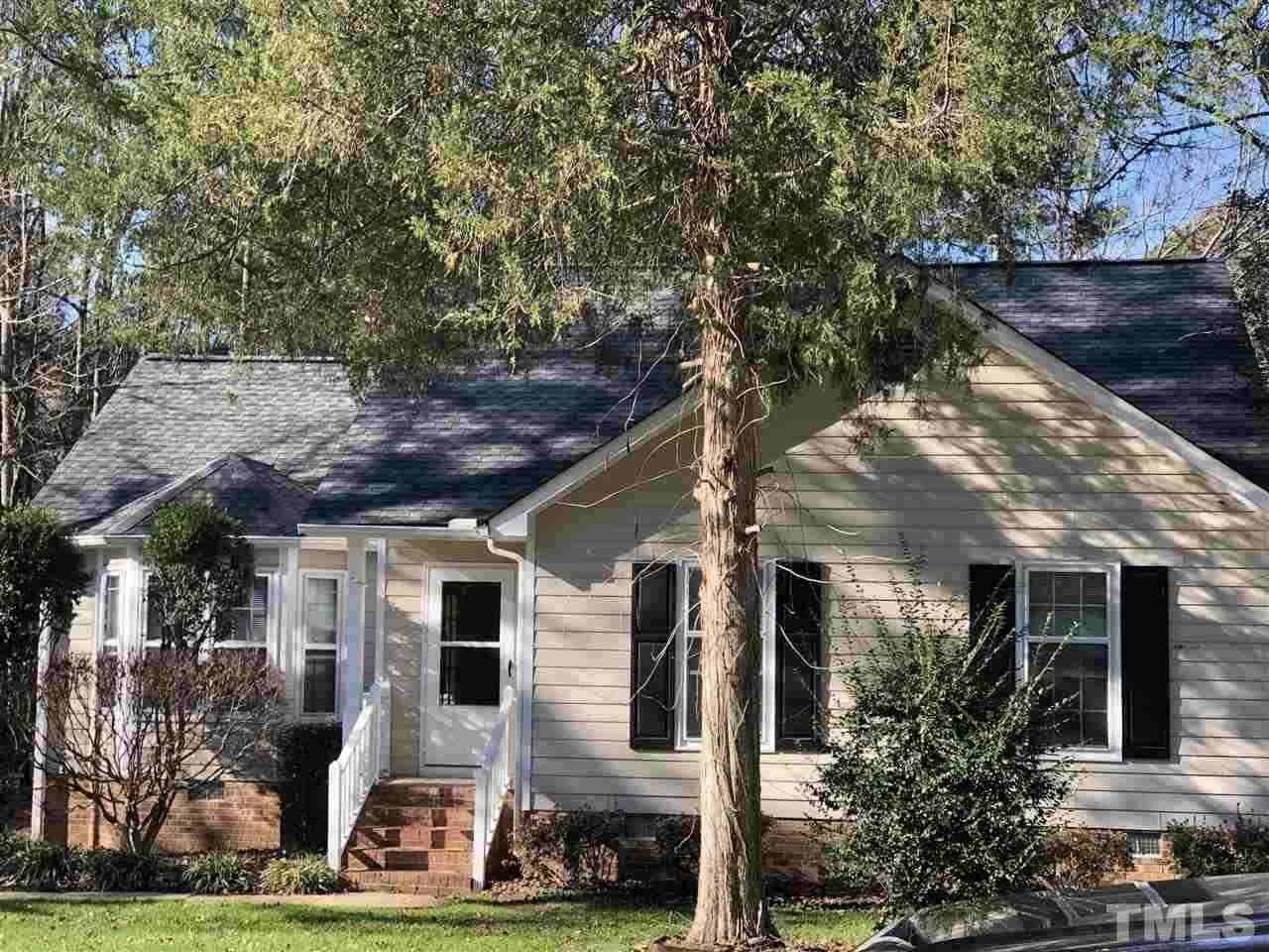 101 Willow Point Ct - Photo 2 of 23