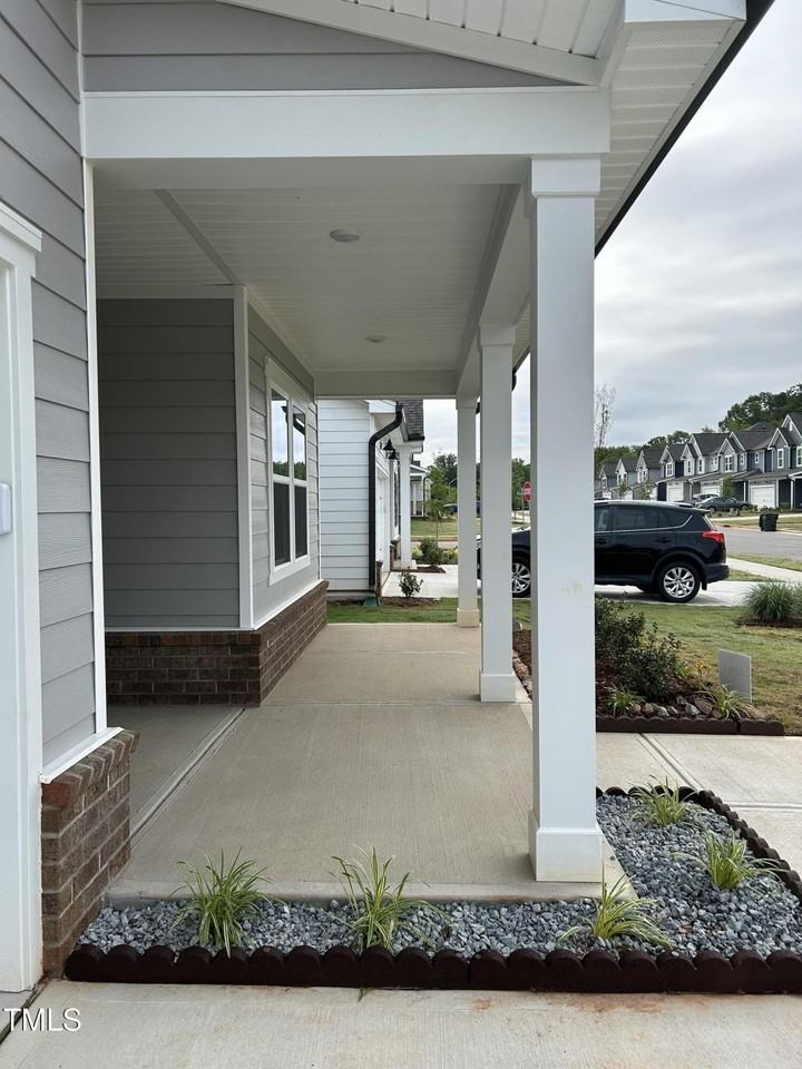 776 Denburn Place - Photo 5 of 28