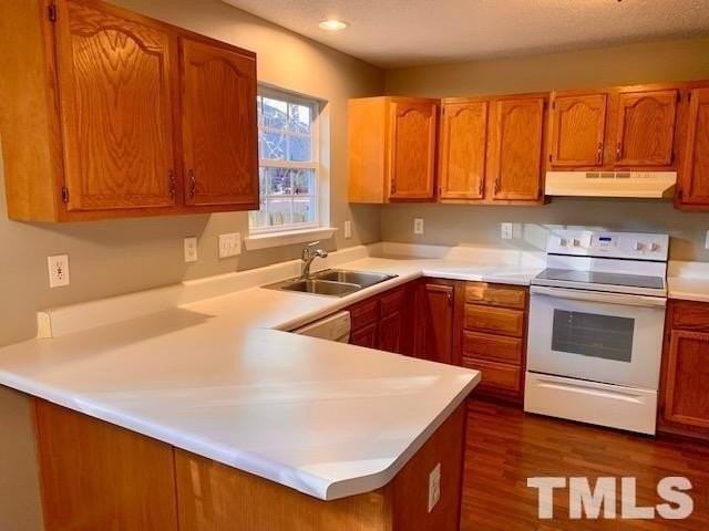 107 Climbing Ivy Court - Photo 5 of 16