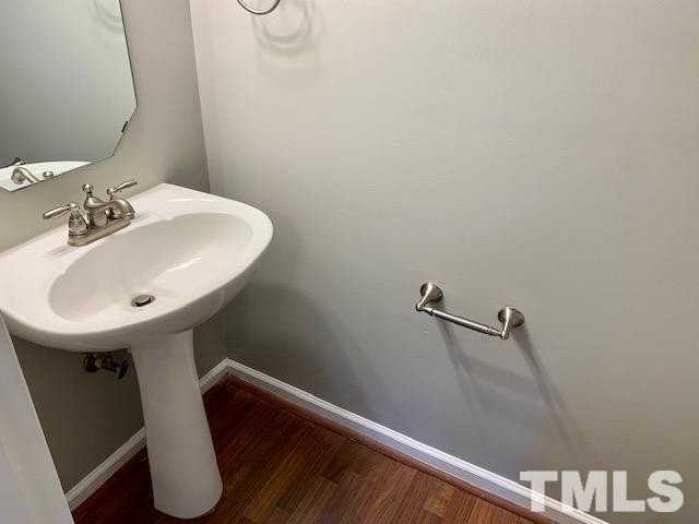 107 Climbing Ivy Court - Photo 7 of 16