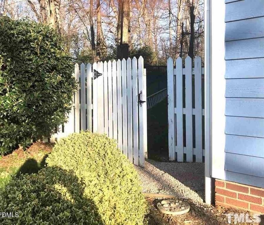 106 Weymouth Place - Photo 2 of 17