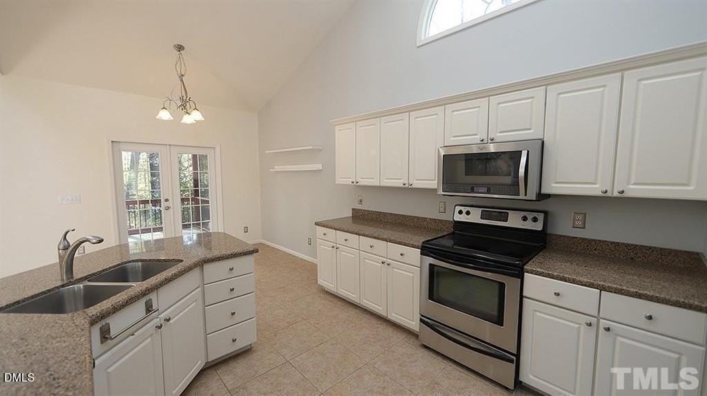 106 Weymouth Place - Photo 5 of 17