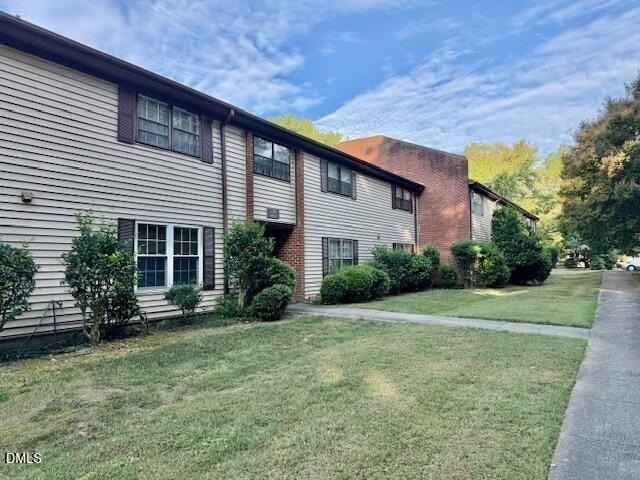 1208 Manassas Ct Apt A #A - Photo 2 of 16