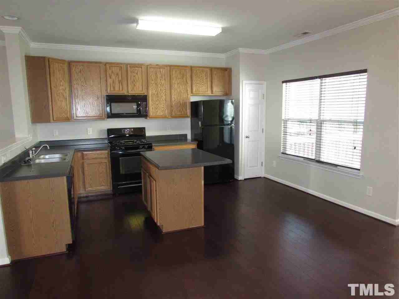 14411 Hamletville Street - Photo 4 of 14