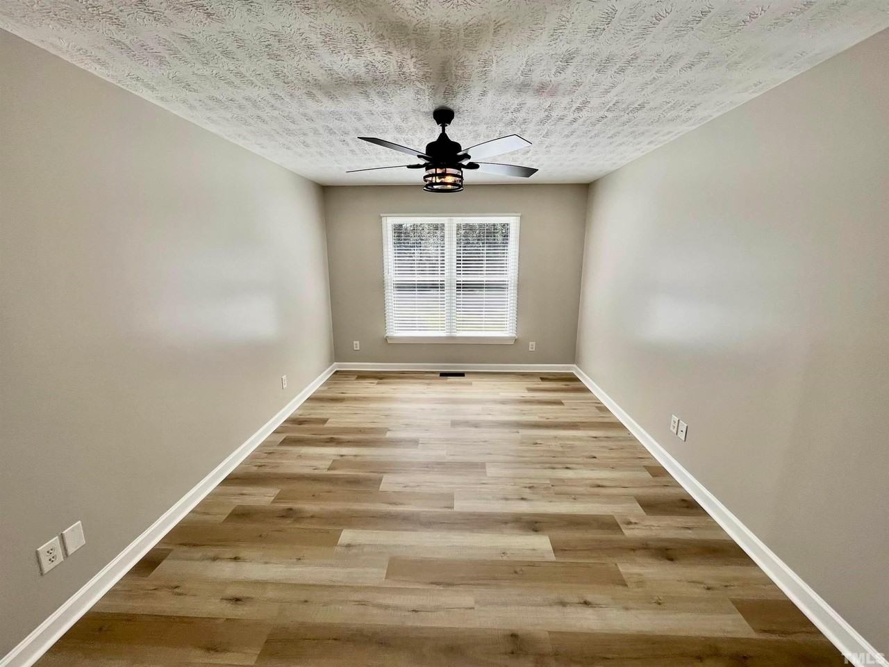 565 Old Graham Road - Photo 4 of 25