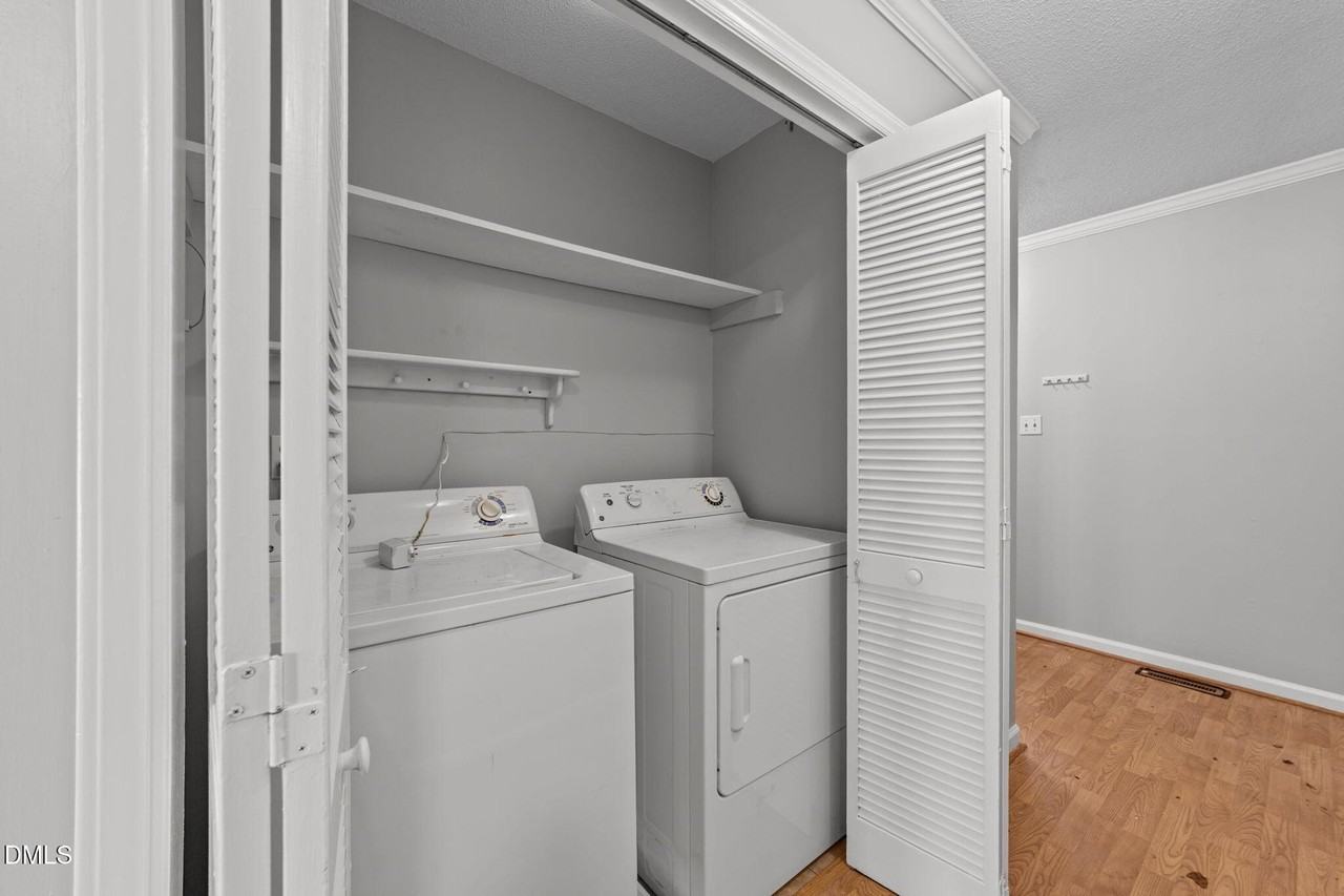 4334 American Dr - Photo 5 of 14