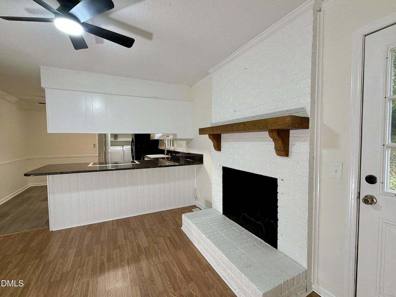 501 Atchison Street - Photo 2 of 24