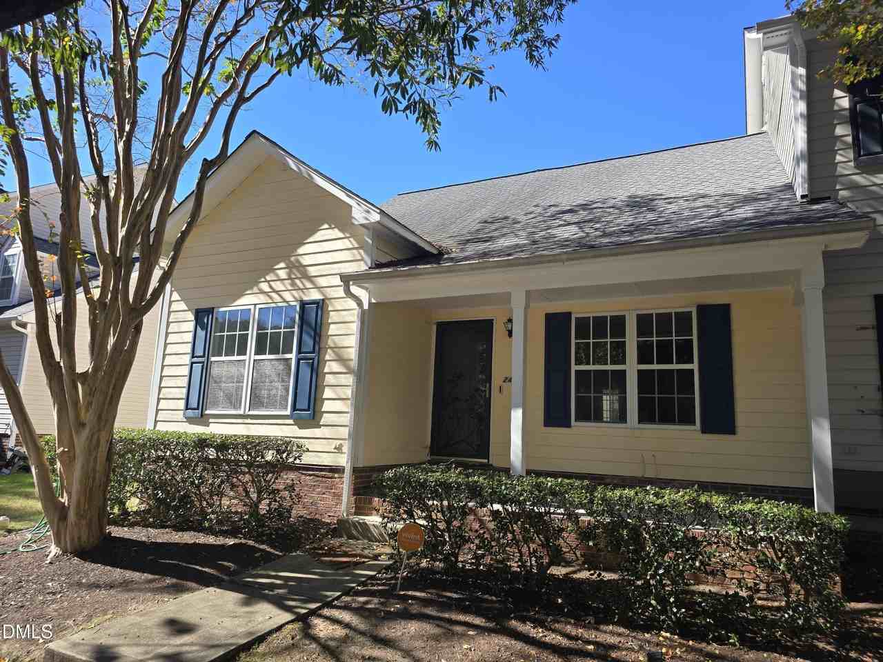 241 Commons Drive - Photo 2 of 20