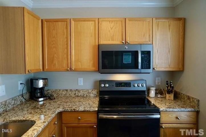 2404 Bay Harbor Dr - Photo 5 of 17