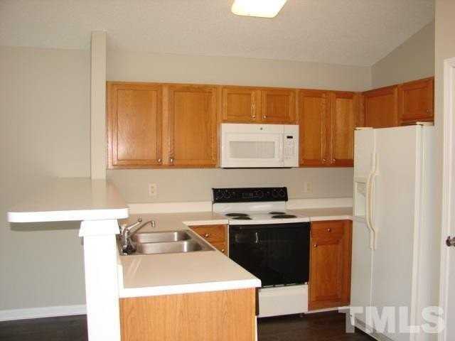 404 Kinship Ln - Photo 5 of 12