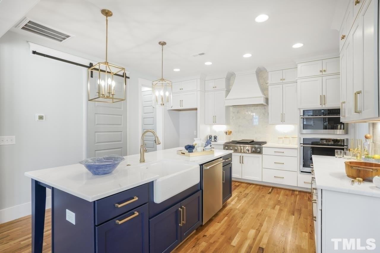 1017 Terrabella Way - Photo 4 of 8