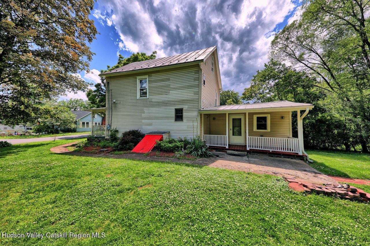 153 Bross St - Photo 5 of 42