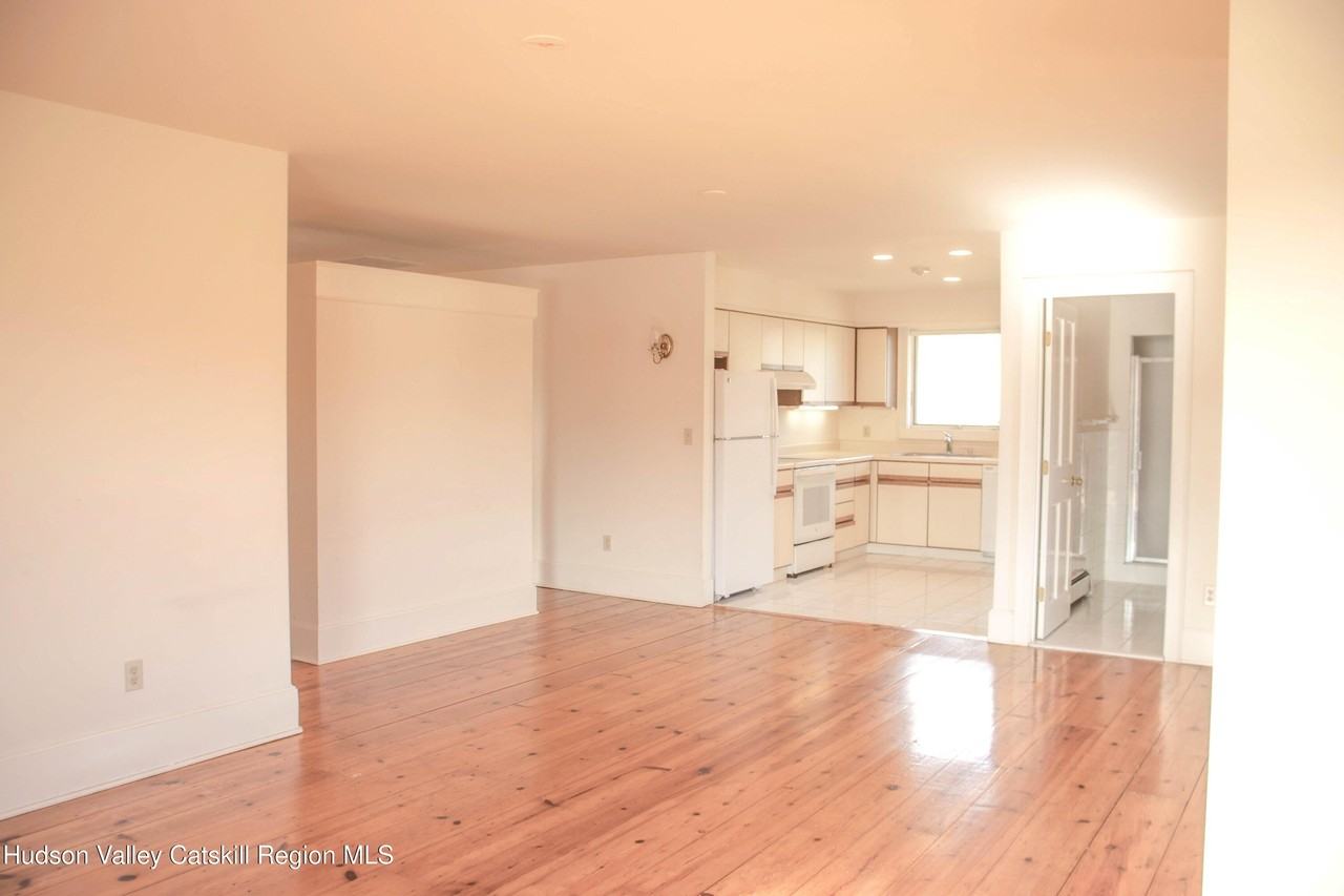 96 Jefferson Hill Road - Photo 7 of 17