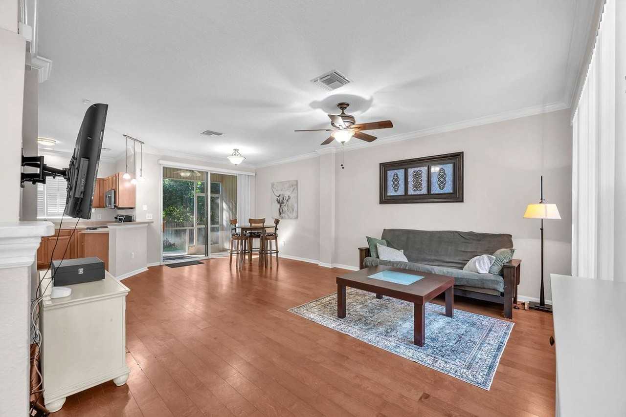 2231 Golden Oak Lane - Photo 2 of 29