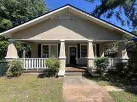 featured image of 821 Georgia Ave