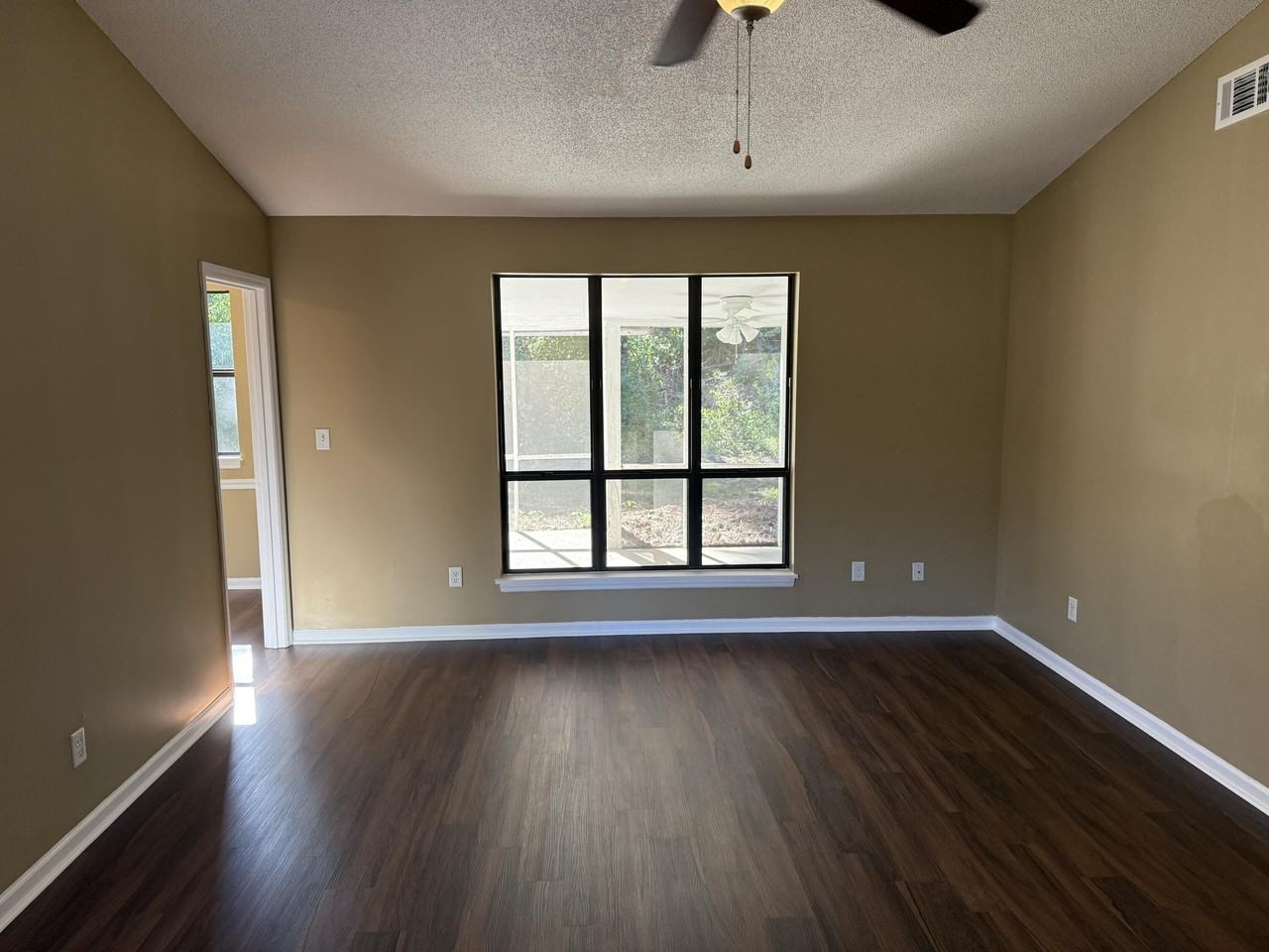 3326 Quaker Spring Rd - Photo 7 of 27